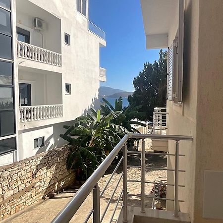 סרנדה Mojito Beach Apartments With Free Parking מראה חיצוני תמונה