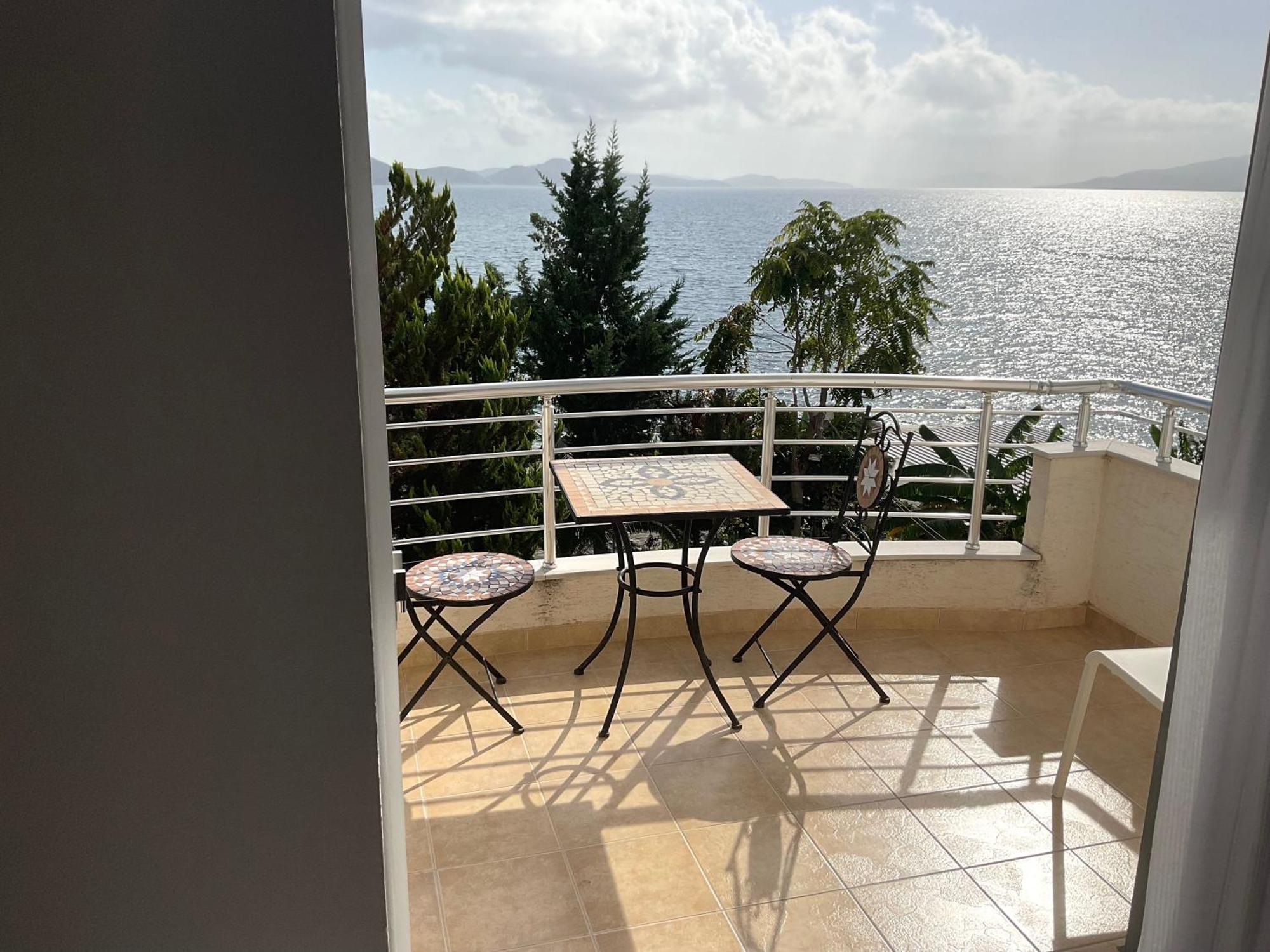 סרנדה Mojito Beach Apartments With Free Parking מראה חיצוני תמונה