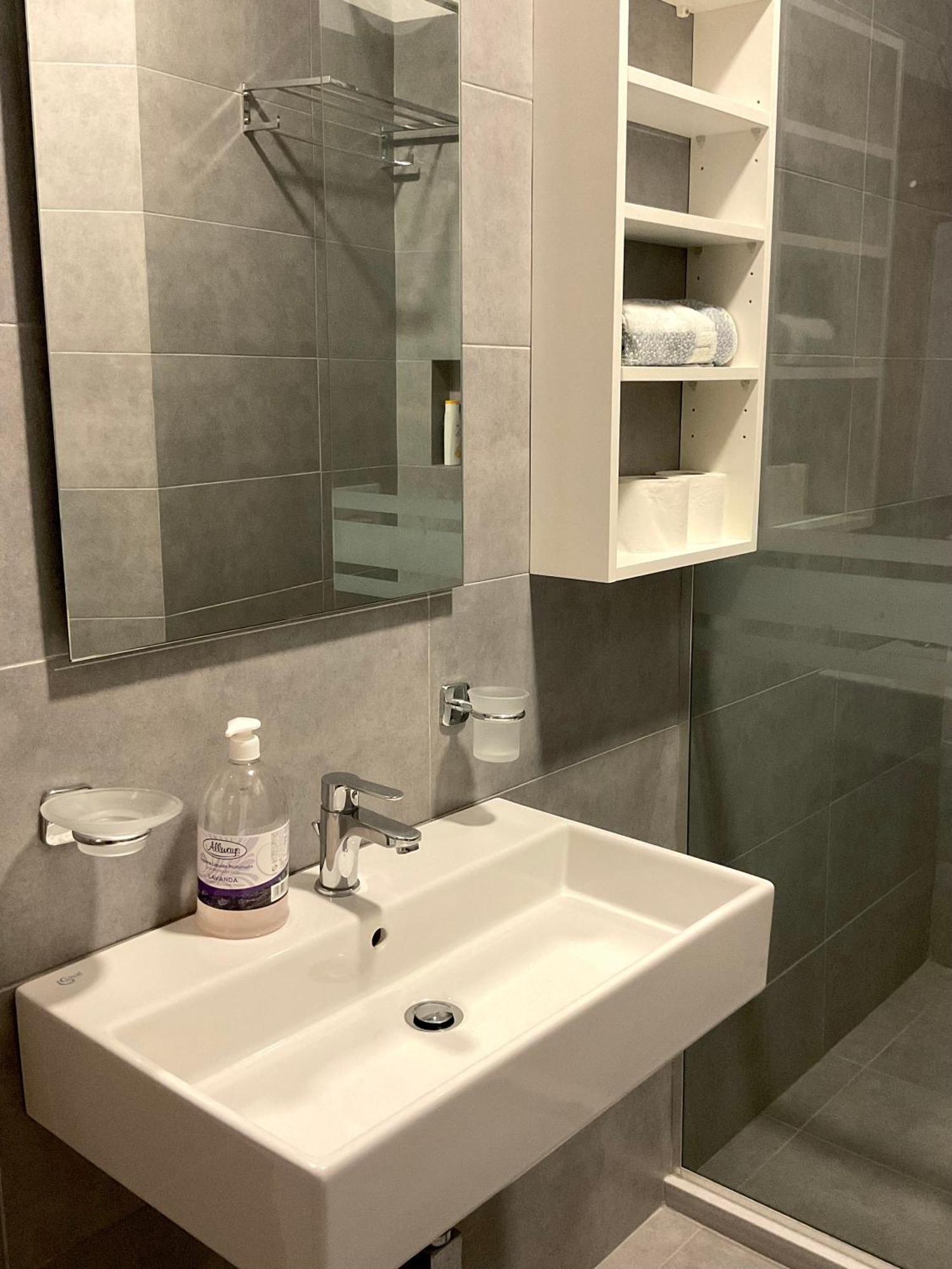 סרנדה Mojito Beach Apartments With Free Parking חדר תמונה